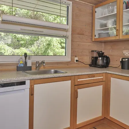 Beautiful In With 4 Bedrooms, Sauna And Wifi Holiday home